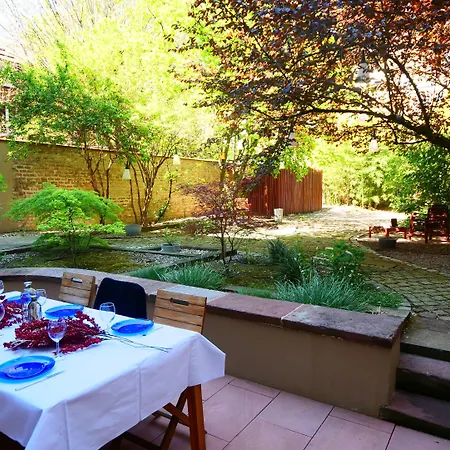 Апартаменты Le Moon *